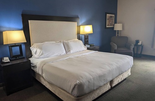 Ashland Hotel | Wingate by Wyndham Ashland