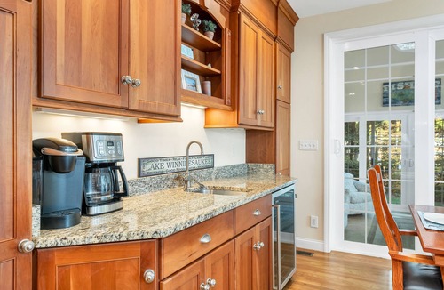 Moultonborough House | Winnipesaukee Luxury for 16 Prime Location with AUGUST and SEPT SPECIALS