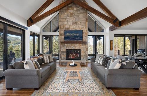 Winter Park House | Winter Park Resort Home 2225 I Private Hot Tub I Great Views I Bunk Room I Activity Program