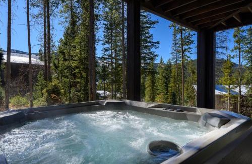 Winter Park House | Winter Park Resort Home 2225 I Private Hot Tub I Great Views I Bunk Room I Activity Program