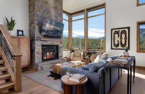 Winter Park House | Winter Park Resort Villa 217 I Private Hot Tub I Great Views I Bunk Room I Activity Program