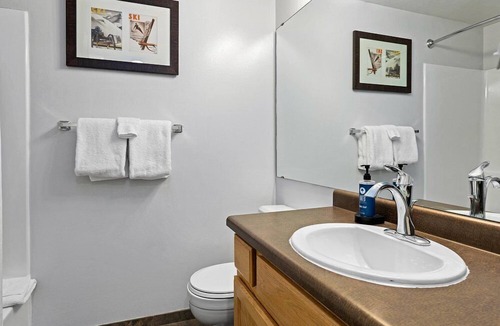Wolf Creek Resort | Wolf Creek | Cozy Ski Retreat | Pool + Ski