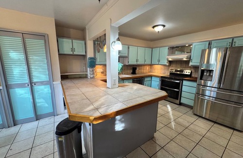 Gunnison House | Wonderful home! 4-bedroom 3 full bath, in heart of Gunnison for your getaway.