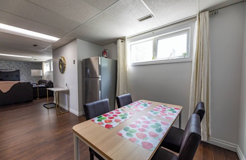 Hinton House | Woodland Basement Suite near Boardwalk