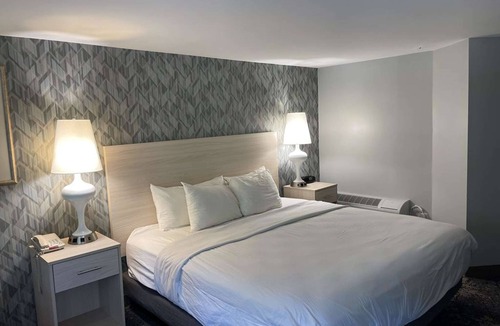 Lincoln Hotel | Woodwards White Mountain Resort, BW Signature Collection
