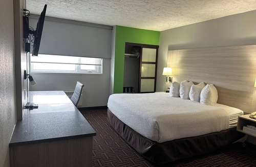 Medicine Hat Hotel | Wyndham Garden Medicine Hat Conference Center