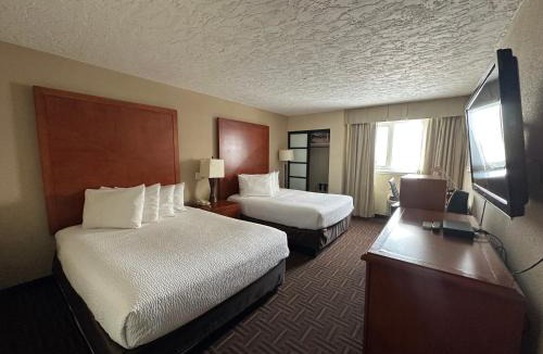 Medicine Hat Hotel | Wyndham Garden Medicine Hat Conference Center