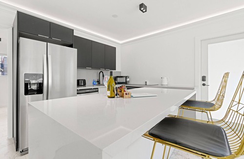 Buena Vista Villa | Wynwood Design District Luxe 4-bedroom Villa with Private Pool