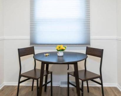 Cleveland Heights Villa | Yellow Harmony Near Cleveland Clinic & Downtown