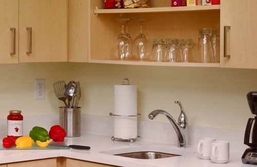 Westlake Hotel | Your Home Away From Home! Free Parking, Minutes to Walker Road Park