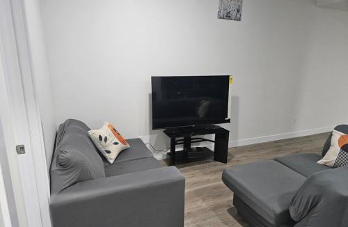 Southwest Edmonton Apartment | Your home away from home comfortable, and calm,