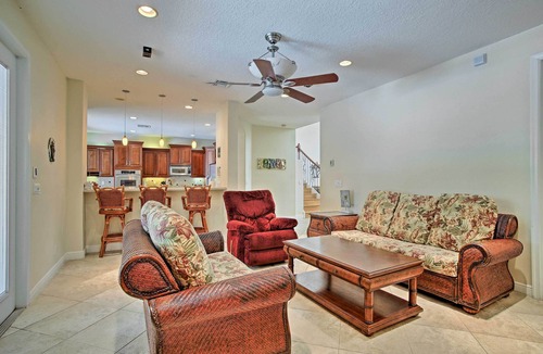 Jupiter Farms Villa | Your own Spanish villa away from home!