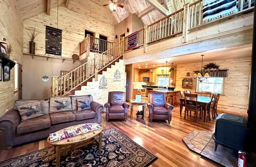 Cimarron Cabin | Your Perfect Summer Retreat Awaits!