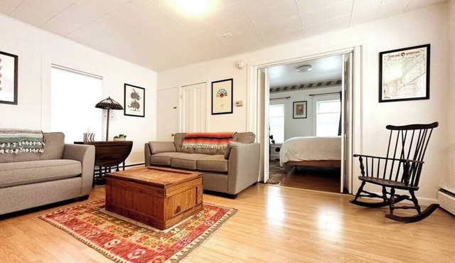 1 Bdrm Apt Dwntwn Winooski w/Laundry and Parking