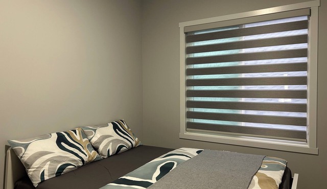 1BR suite, fully private, no shared space, 20 mins from airport.