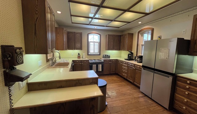 2,750 sq ft Home w/Garage & Plenty of Space for OHVs - Walkable To Downtown