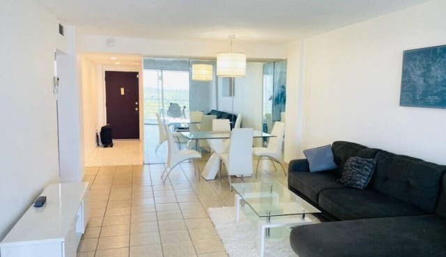 2 Bedroom (623040) by Houzlet