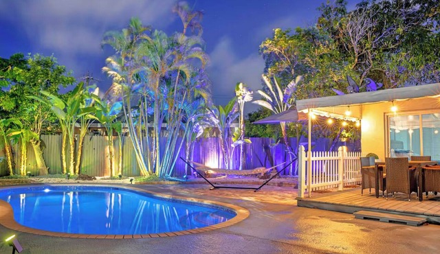 3BR Home w/Private Heated Pool Near Beach