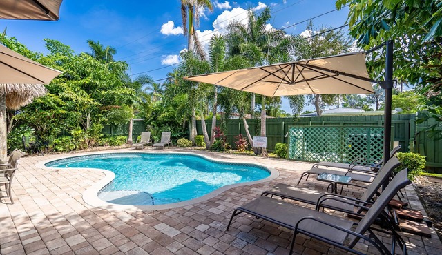 5/4-Heated Pool-Tiki Hut w/BBQ-Boardwalk-Beach 1M