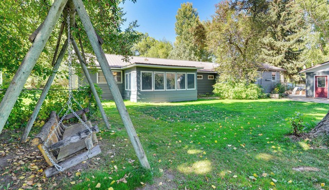 7 Mi to Bighorn Nat’l Forest: Dog-Friendly Home