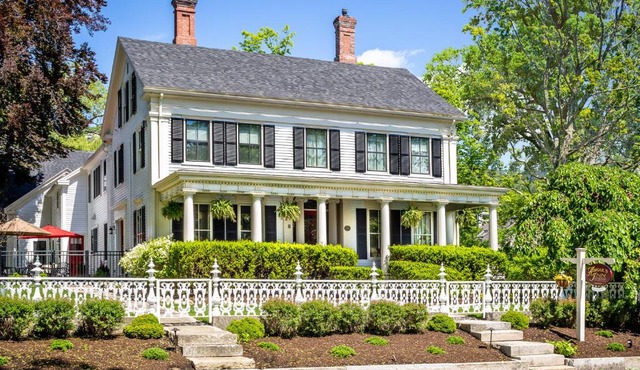 Abigail's Inn