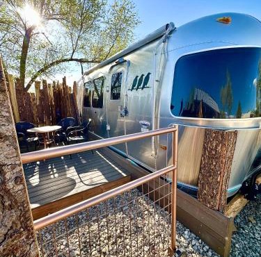 Airstream DeLuxx - LUXX Glamping Taos NM