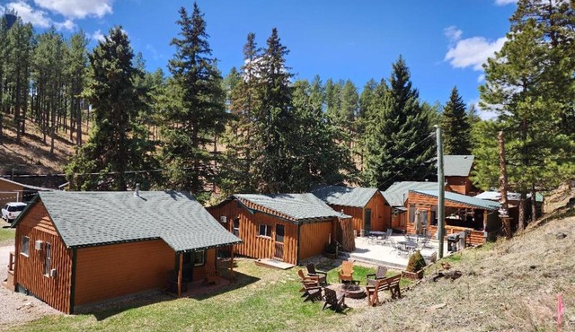 Allen Gulch Cabins