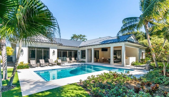 Amazing Brand New ULTRA Luxury Delray Beach 4 Bed 5 Bath Heated Pool & Spa
