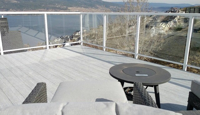 APRIL & MAY SPECIAL PRICING / LAKE & FOREST VIEW COTTAGE - PET FRIENDLY