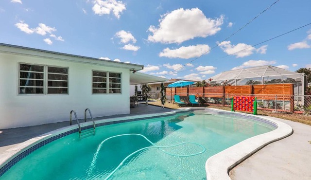 Aventura Ives Family Home
