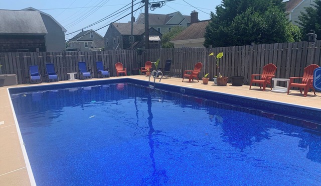 Avon By The Sea Pool House