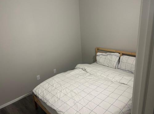 Basement Suite Near Edmonton Airport YEG