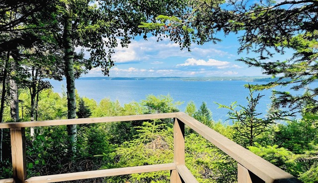Bay-View Getaway w/Deck Between Camden & Belfast!