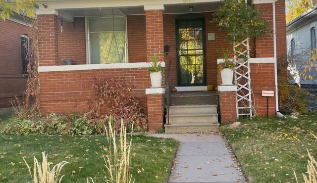 Beautiful bungalow with AC in vibrant Wash Park near Denver