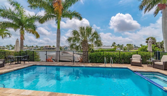 Beautiful home, ideal for a larger group to gather.