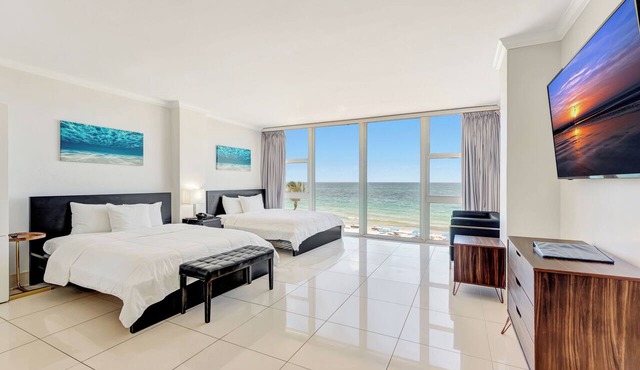 Beautiful room steps from the Beach
