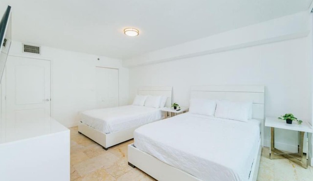 Bright and Cozy 3 Bedroom