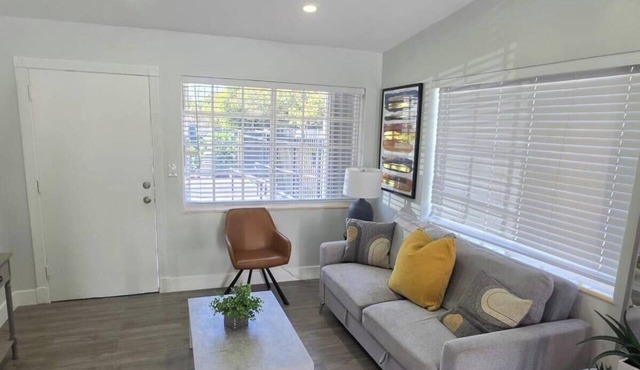 Bright & Chic 1BR + Sofa Bed w/Parking in Serene North Miami Beach