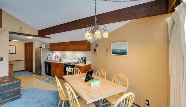 Bromley Mountain Escape w/2 Balconies: Hike & Ski