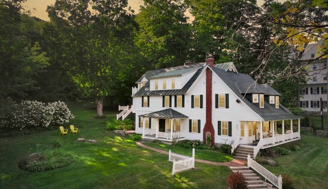 Carter Notch Inn | Hot Tub | 9BDRM | Sleeps 25