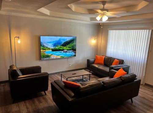Casa Gardenia - centrally located home in McAllen
