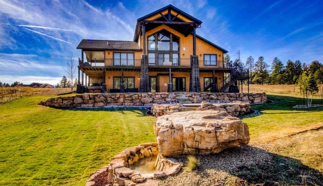 Cedar Lodge on 17