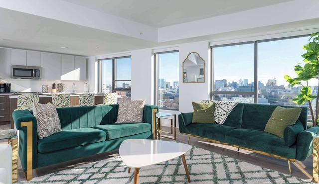 Central Square 2BR Penthouse near MIT & Harvard to Balance Life, Work Play Sleep 7!