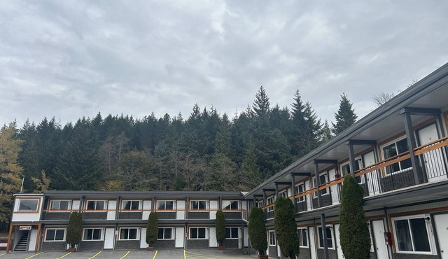 Chalet Inn