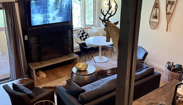 Chalet Retreat w Mountain View’s in Jackson Hole