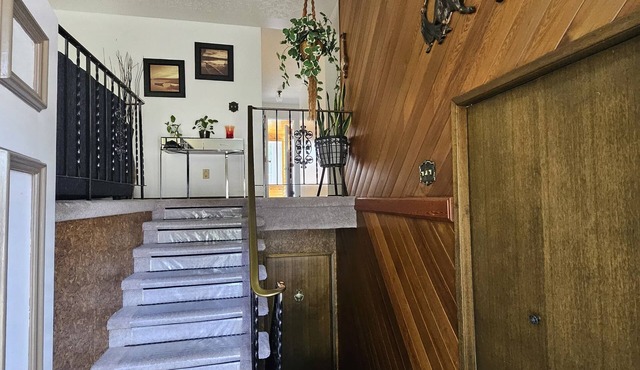 Charming 3-bedroom house with WiFi, in Regin, spacious, calm and lovely space
