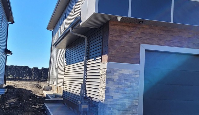 Charming building in superb Nisku with WiFi