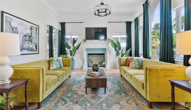 Charming Little Havana House w/Hot Tub