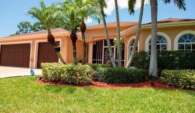 Charming vacation home in Port St Lucie.