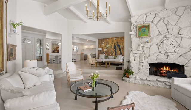 Chic Designer Home on Golf Course. Minutes from Ajax, Highlands and Buttermilk